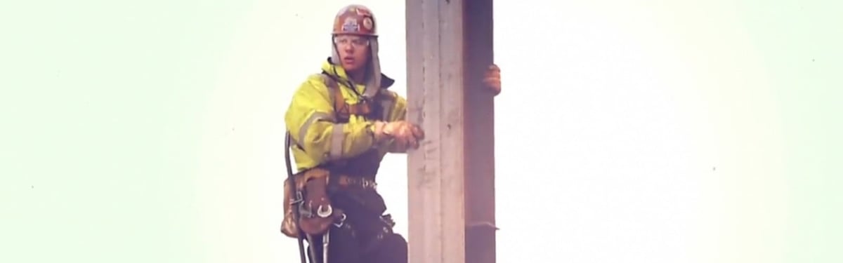 employee working at heights and safety training.jpg