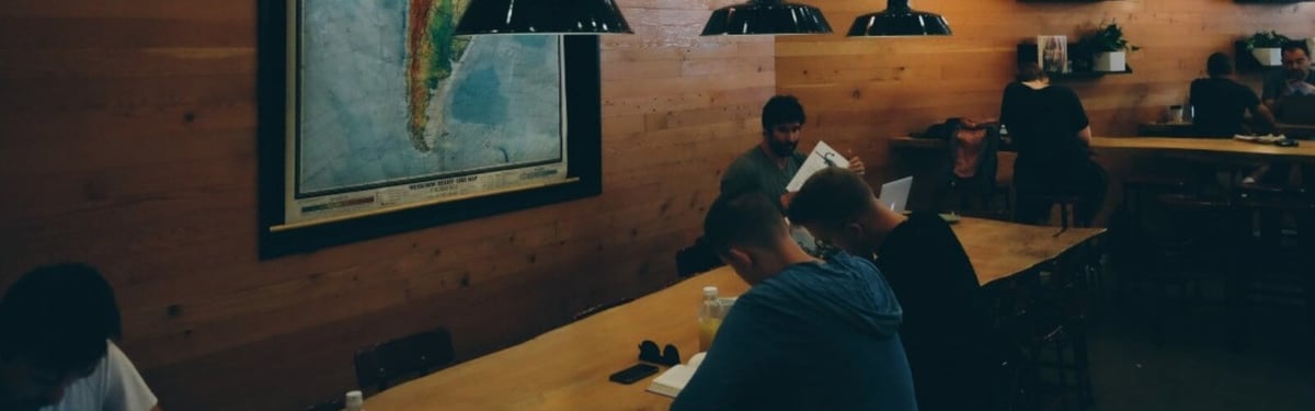 workers_working_at_coffee_shop.jpg