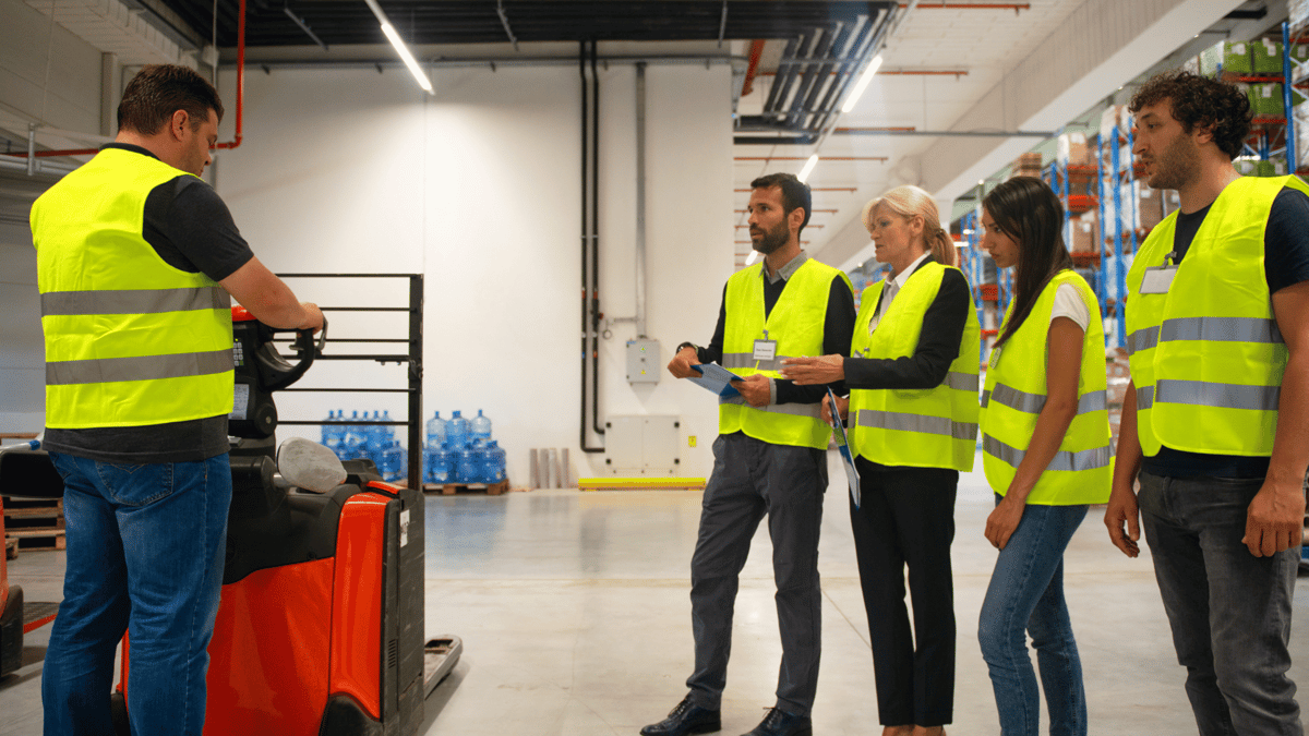 employees doing safety training