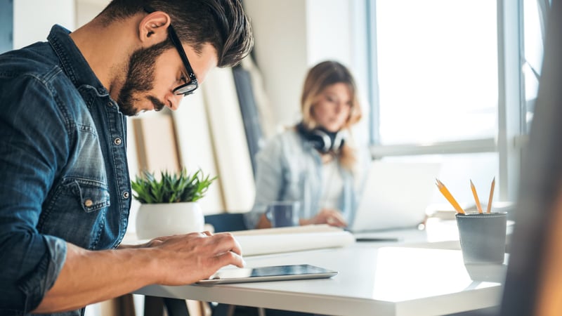 EBOOK:&nbsp;5 Tools That Improve A Mixed Work Environment
